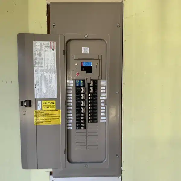 Eaton CH Electrical Panel